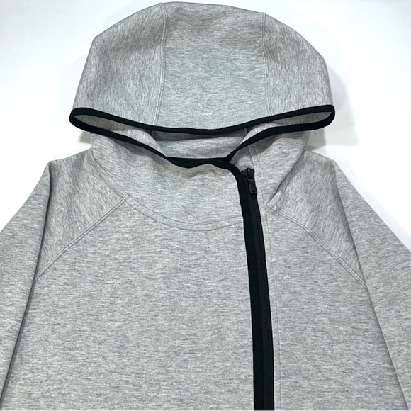 Nike Sportswear Tech Fleece OG size Medium Women’s - Picture 6 of 14